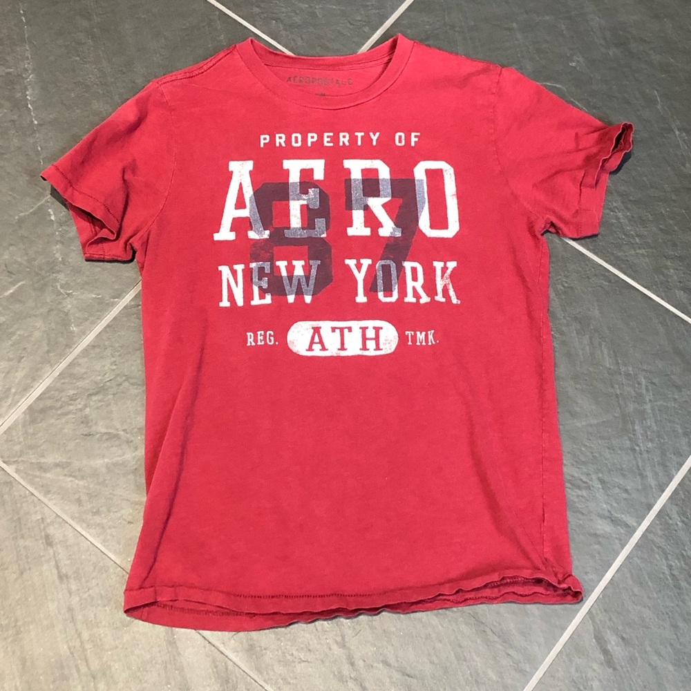 Aeropostale Dark Red T-shirt Size M